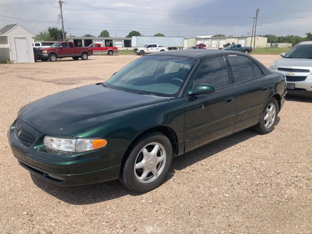 2004 Buick Regal's photo