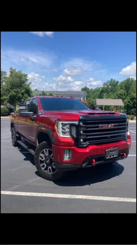 2021 GMC Sierra 2500HD AT4's photo