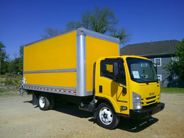 2021 Isuzu NPR-HD's photo