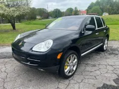 2004 Porsche Cayenne S's photo