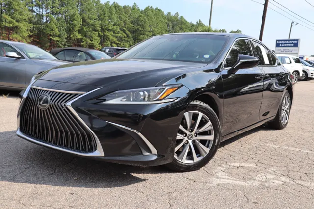 2019 Lexus ES