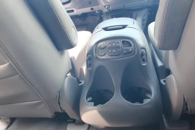 2007 Toyota Sequoia Limited - Photo 28