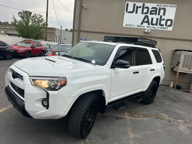 2021 Toyota 4Runner Venture's photo