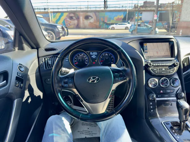 2016 Hyundai Genesis Coupe Ultimate - Photo 14