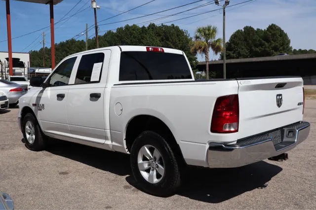 2019 Ram 1500 Classic Tradesman photo 2