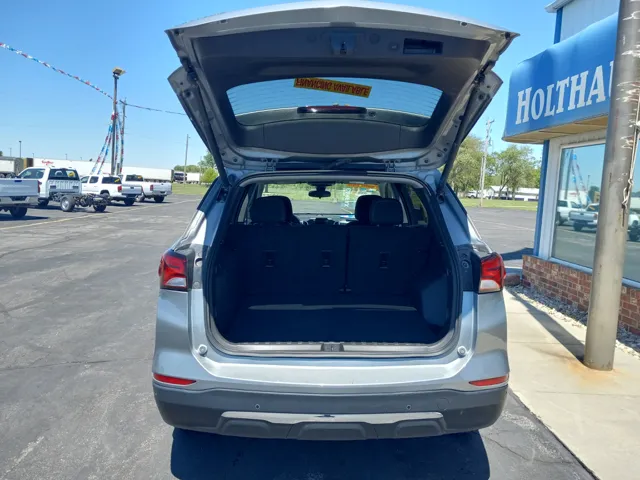 2024 Chevrolet Equinox LT - Photo 9