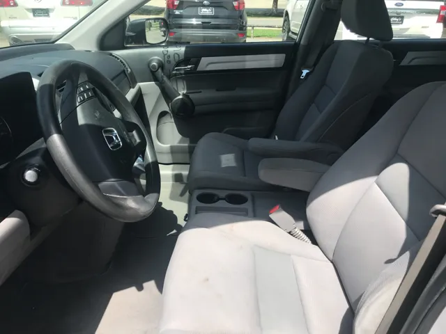 2010 Honda CR-V LX - Photo 10