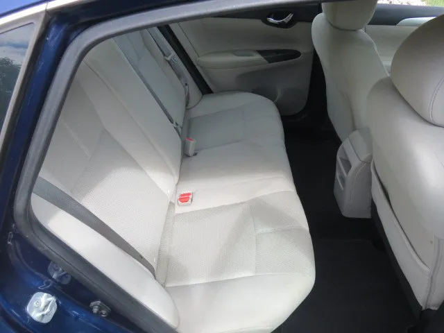 2017 Nissan Sentra photo 20