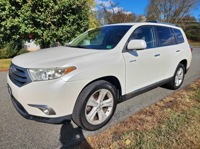 2013 Toyota Highlander Limited photo 2