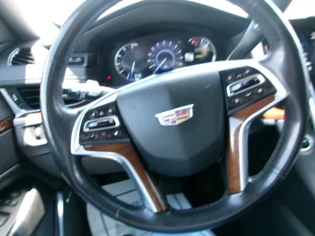 2019 Cadillac Escalade Luxury - Photo 17