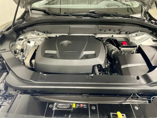 2019 Volvo XC60 Momentum - Photo 27