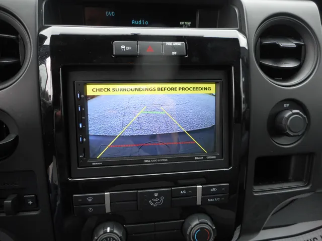 2013 Ford F-150 STX - Photo 12