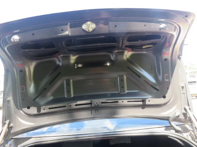 2009 Pontiac G8 Base - Photo 22