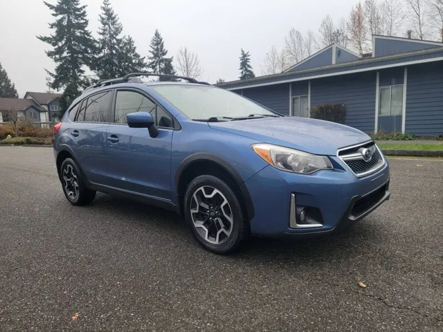 2017 Subaru Crosstrek Premium photo 2