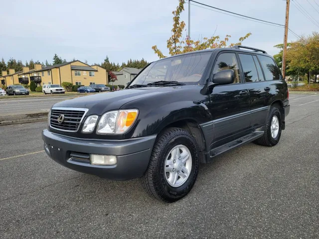 1999 Lexus LX 470 photo 2