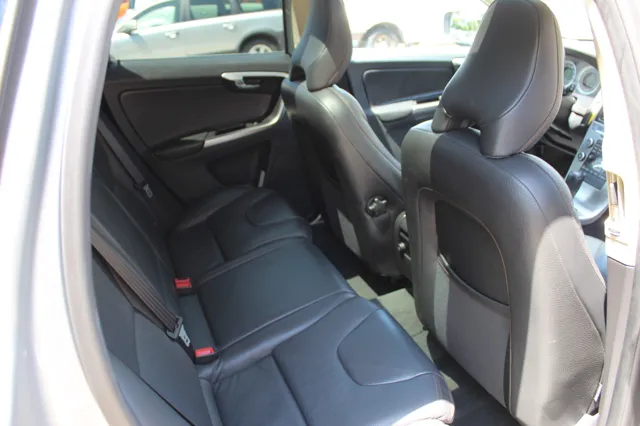 2010 Volvo XC60 T6 - Photo 27
