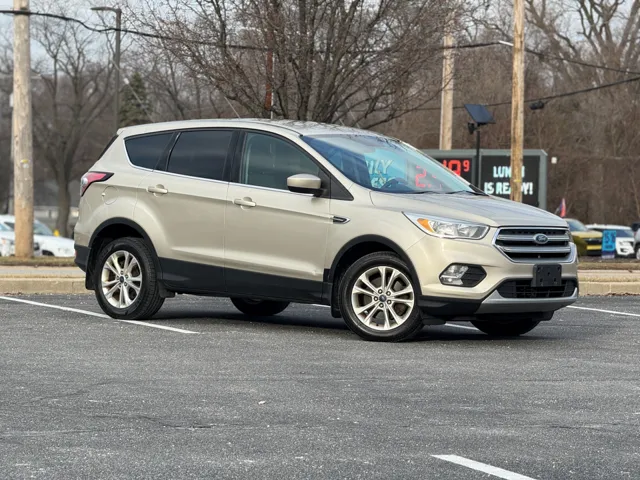 2017 Ford Escape SE - Photo 24