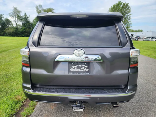 2014 Toyota 4Runner Limited 4WD V6 photo 7