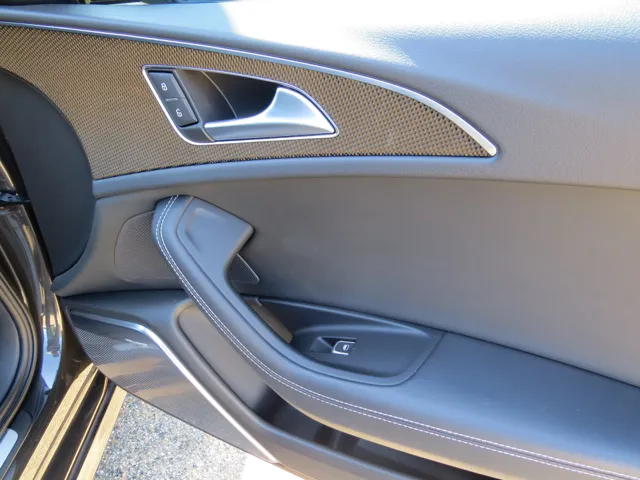 2014 Audi S6 photo 22