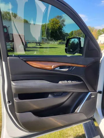 2017 Cadillac Escalade ESV Premium Luxury - Photo 9