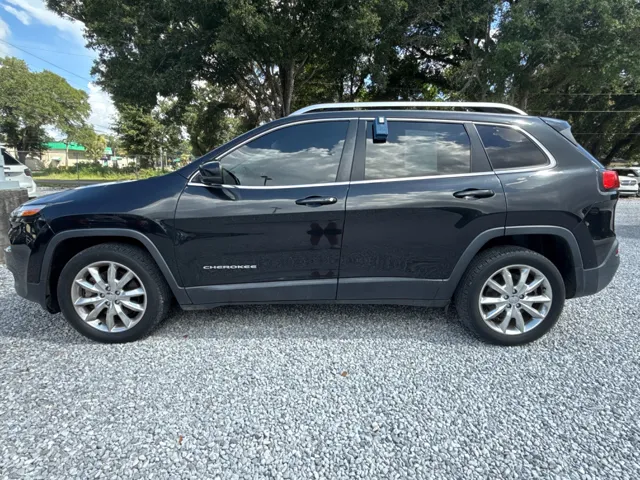 2015 Jeep Cherokee Limited's photo