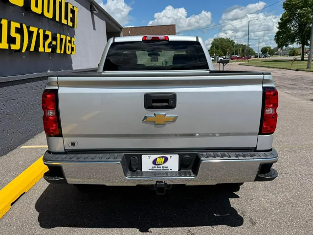2017 Chevrolet Silverado 1500 LT - Photo 4