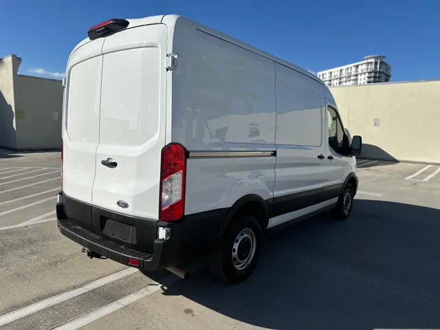 2020 Ford Transit Van Base - Photo 5