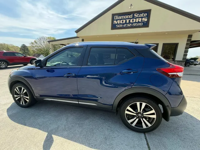 2019 Nissan Kicks SR