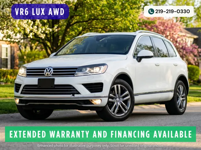 2016 Volkswagen Touareg V6 Lux's photo