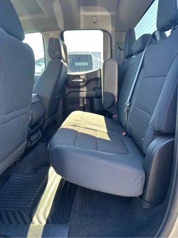 2020 Chevrolet Silverado 1500 LT - Photo 3