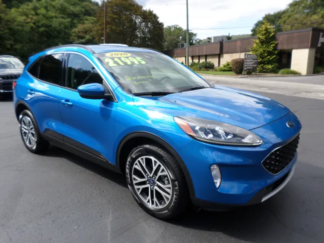 2020 Ford Escape SEL
