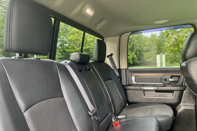 2017 RAM Ram 1500 Pickup Laramie - Photo 28