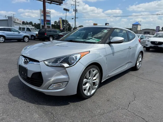 2013 Hyundai Veloster Base