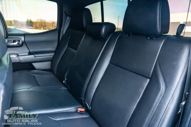 2022 Toyota Tacoma TRD Sport - Photo 34