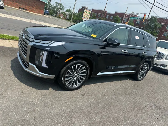 2023 Hyundai Palisade Calligraphy - Photo 2