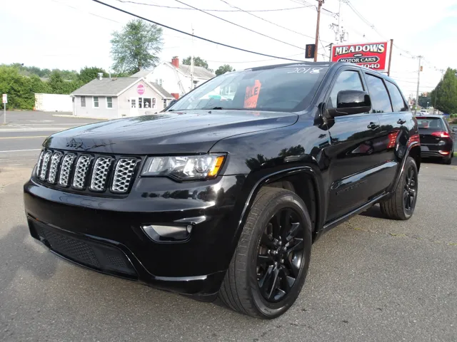 2018 Jeep Grand Cherokee Altitude 4WD photo