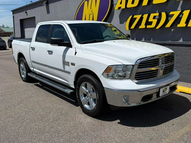 2017 RAM 1500 Big Horn 4x4 Crew Cab 5'7's photo