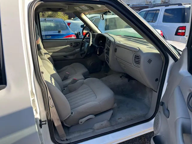 2003 Chevrolet Blazer LS - Photo 12