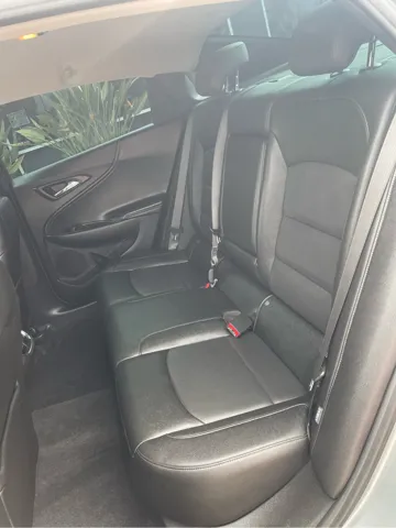 2023 Chevrolet Malibu 2LT - Photo 9