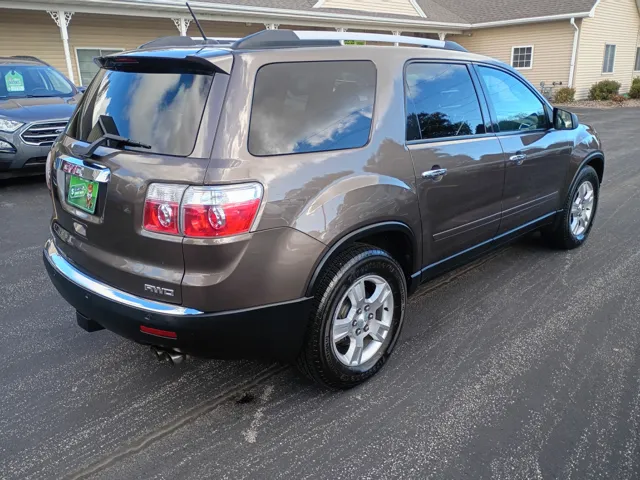 2012 Gmc Acadia SLE photo 3