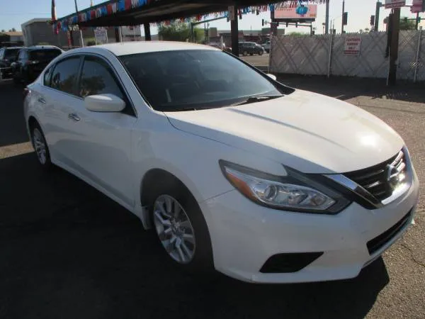 2017 Nissan Altima 2.5 S's photo