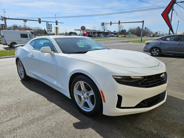 2020 Chevrolet Camaro 1LS 1LT photo 3