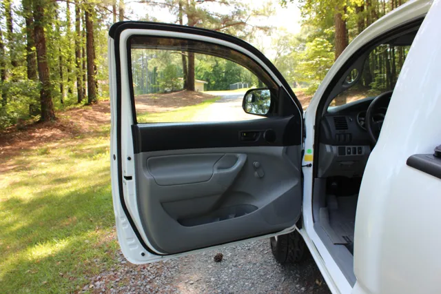 2013 Toyota Tacoma Base - Photo 8
