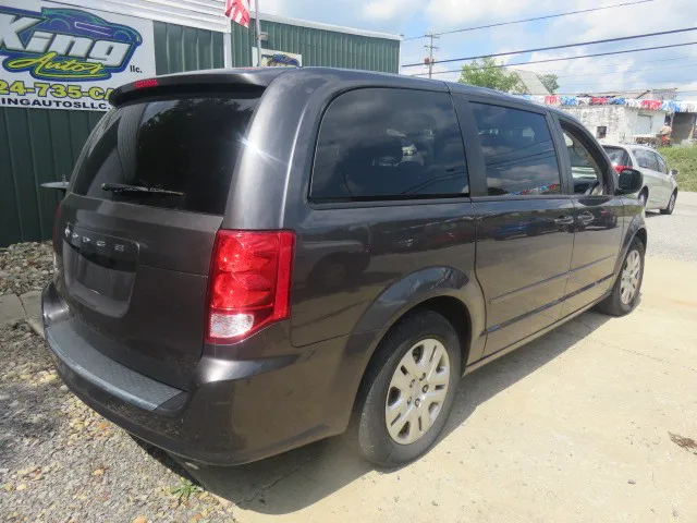 2016 Dodge Grand Caravan SE - Photo 11