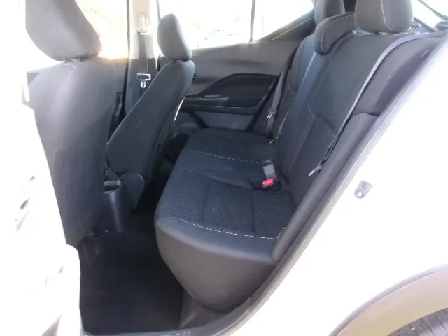 2021 Nissan Kicks S - Photo 11