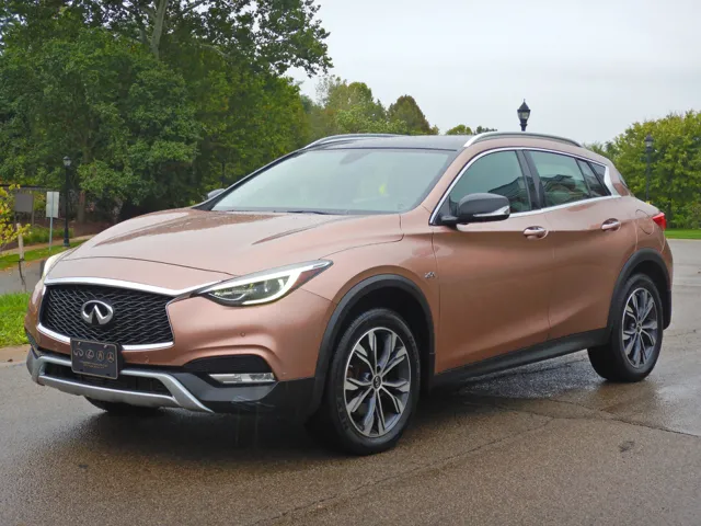 2018 INFINITI QX30
