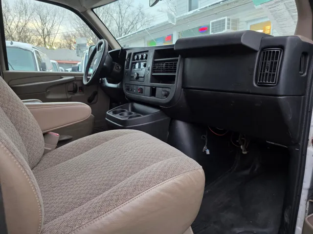 2012 Chevrolet Express Cargo Work Van - Photo 57