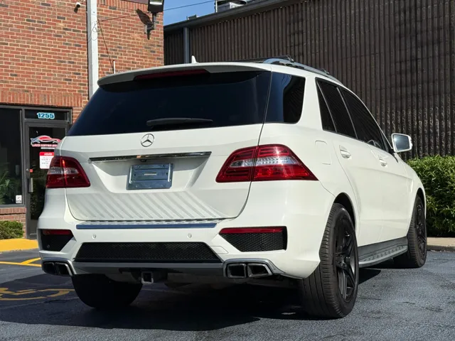 2012 Mercedes-Benz M-Class ML63 AMG - Photo 14