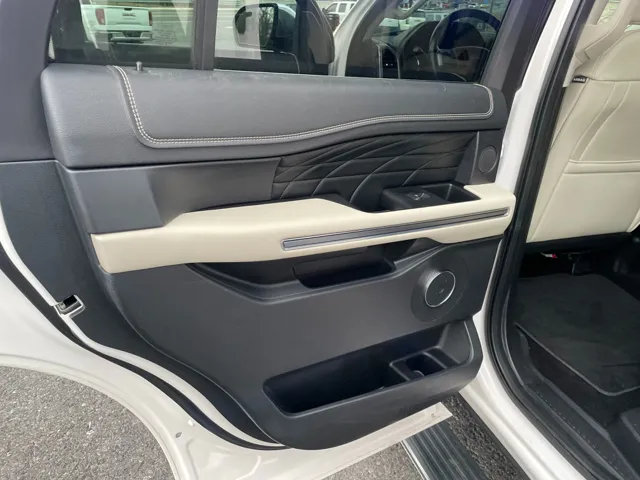2019 Ford Expedition Platinum - Photo 19