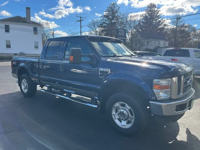 2010 Ford F-250 photo 2